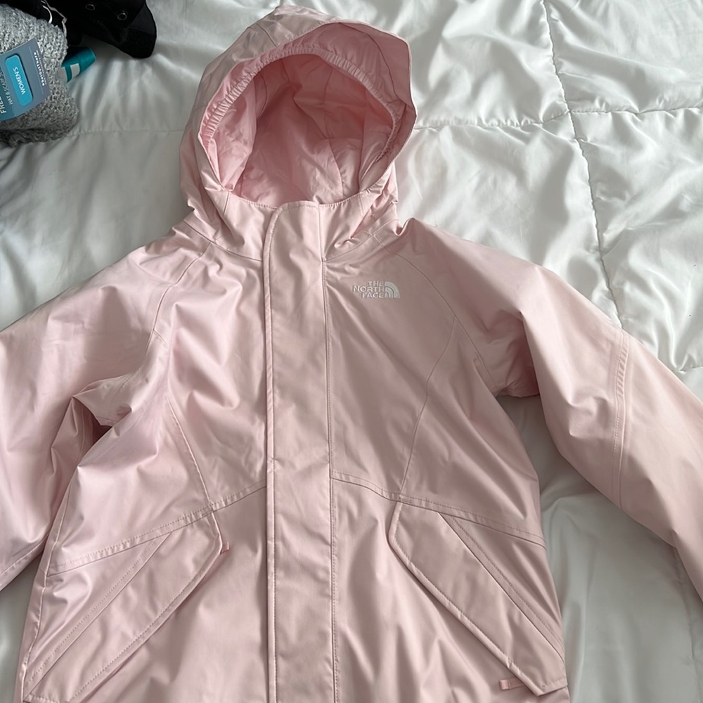 The north face little girls rain jacket/windproof jacket size 6T 6B